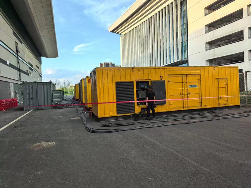 河南柴油发电机冬季保养注意事项？