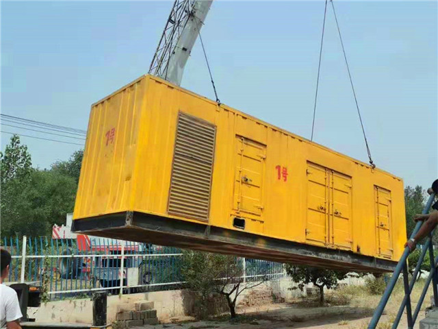 河南300KW柴油发电机组油耗是多少?
